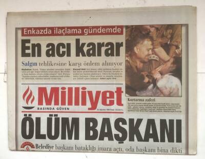 Milliyet Gazetesi 22 Ağustos 1999 - Ölüm Başkanı GZ8208 - 1