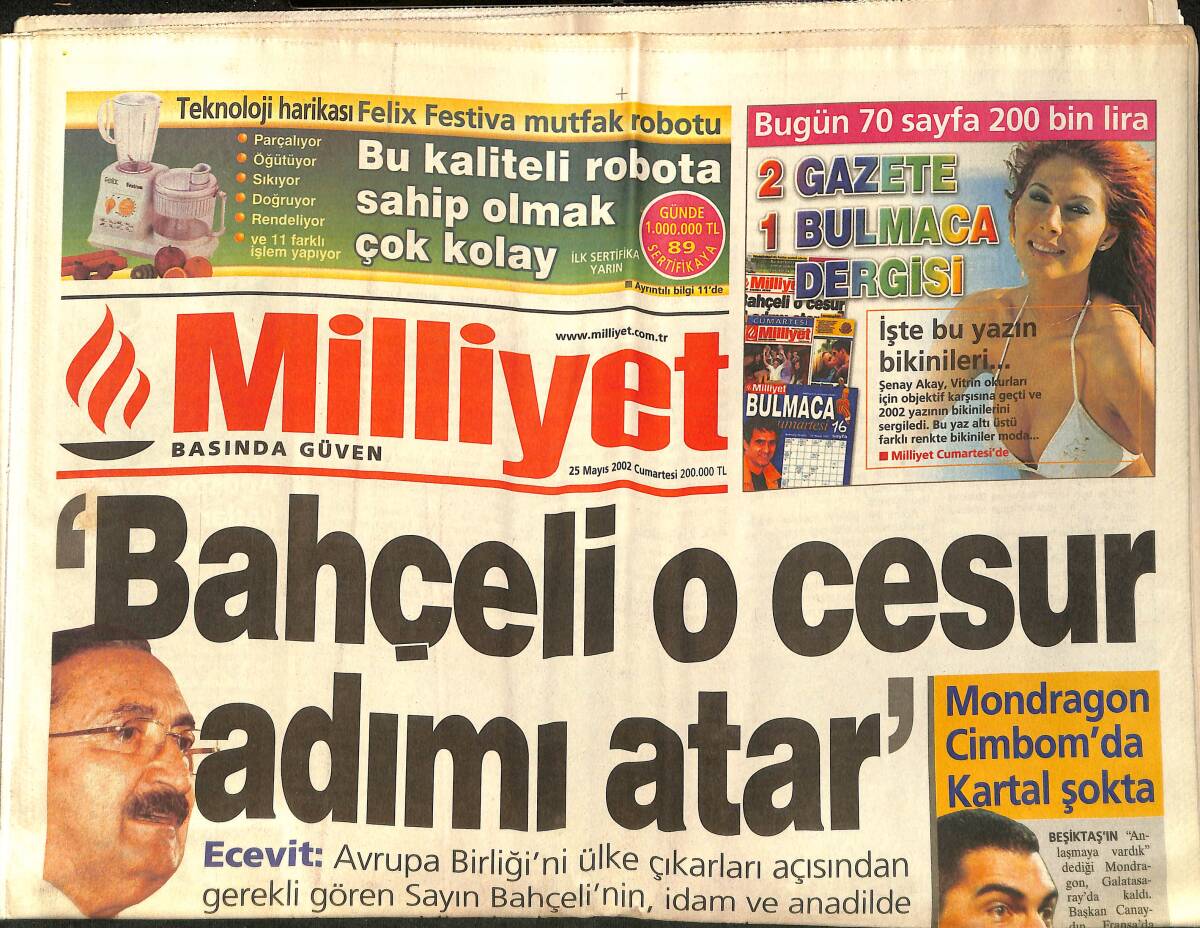 Milliyet Gazetesi 25 Mayıs 2002 - Zafer Cimbom'un - Ecevit: Bahçeli O Cesur Adımı Atar GZ157370 - 1