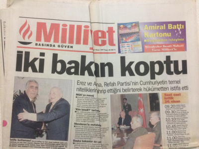 Milliyet Gazetesi 27 Nisan 1997 - İki Bakan Koptu,İstifalara Destek GZ24857 - 1