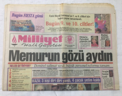 Milliyet Gazetesi 28 Mart 1993 - Memurun Gözü Aydın - GZ15714 - 1