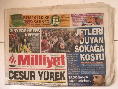 Milliyet Gazetesi 31 Ocak 2011 - Haliçte Kano Faciası 1 Ölü GZ7182 - 1