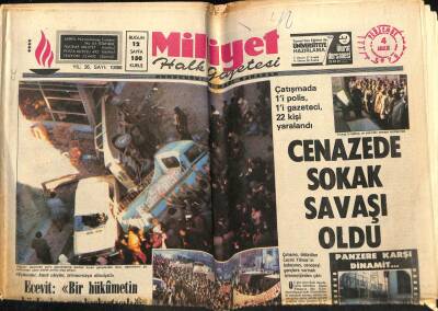 Milliyet Gazetesi 4 Aralık 1975 - Türk Bulgar İşbirliği Deklarasyonu İmzalandı GZ58857 - 1