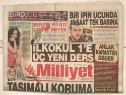 Milliyet Gazetesi 6 Haziran 2012 - Bu Dünya Üç Şeye Hasret GZ7286 - 2