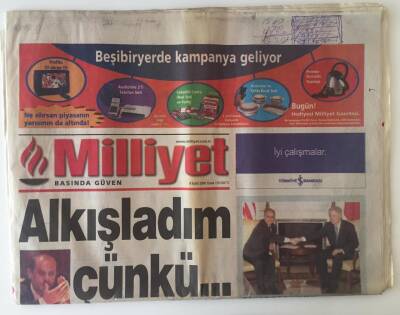 Milliyet Gazetesi 8 Eylül 2000 - Sivasta Madımak Otelini Gözlerini Kırpmadan Ateşe Veren 37 Kişinin Ölümüne Neden Olan 33 Sanık İdam Cezasına Çarptırıldı GZ11514 - 1