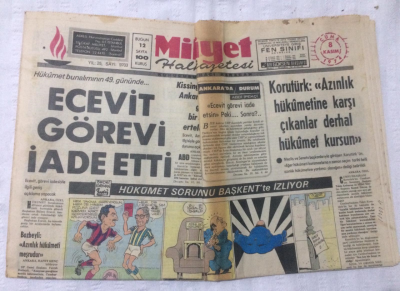 Milliyet Gazetesi 8 Kasım 1974 - Ecevit Görevi İade Etti - GZ17142 - 1