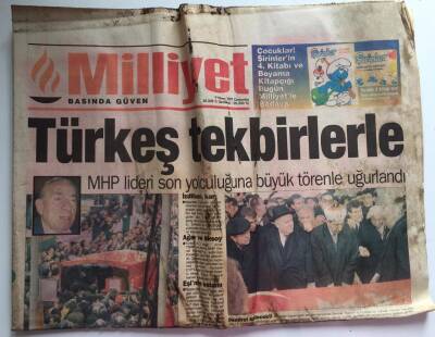 Milliyet Gazetesi 9 Nisan 1997 - MHP Lideri Türkeş Son Yolculuğuna Büyük Törenle Uğurlandı GZ39042 - 1