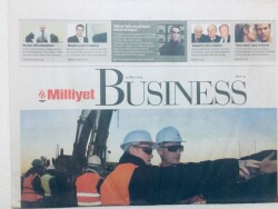 Milliyet Gazetesi Busıness Eki - 14 Mart 2004 - Bu Kampta Aşk Yok İş Var GZ46037 - 2