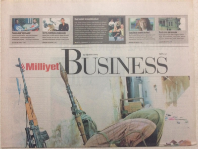 Milliyet Gazetesi Busıness Eki 15 Ağustos 2004 - Hava,Petrol Ve Kan Kokuyor GZ24383 - 1