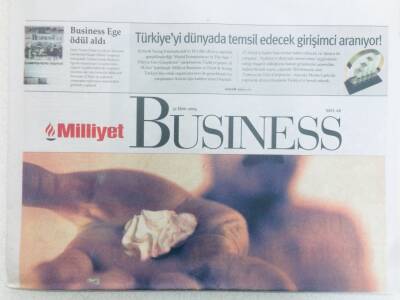 Milliyet Gazetesi Busıness Eki 31 Ekim 2004 - Modacılar Bush Ve Kerryden Daha Heyecanlı GZ40349 - 1