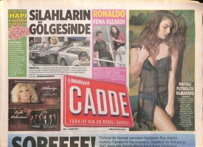 Milliyet Gazetesi Cadde Eki 1 Kasım 2011 - Metallica , Lou Reedle Luluda Buluştu GZ96805 - 1