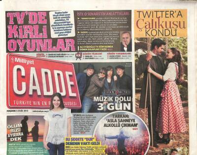Milliyet Gazetesi Cadde Eki 5 Eylül 2013 - Tuttuğunu Altına Çeviren Adam * Elton John GZ116600 - 1