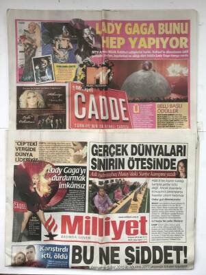 Milliyet Gazetesi Cadde Eki İle 8 Kasım 2011 - Merkel , Yorgoyu Coşkuyla Uğurladı GZ5601 - 2