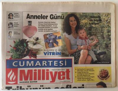 Milliyet Gazetesi Cumartesi Eki 11 Mayıs 2002 - Tribünün Şefleri Hayatlarını Ve Takım Aşklarını Anlattı Sebahattin Şahin, Sefa... GZ20589 - 1