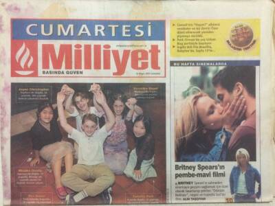 Milliyet Gazetesi Cumartesi Eki 25 Mayıs 2002 - Klasik Müziğin Harika Çocukları GZ34140 - 1