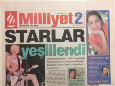 Milliyet Gazetesi Milliyet 2 Eki 4 Ocak 2001 - Starlar Yeşillendi GZ24605 - 1