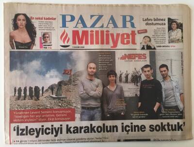 Milliyet Gazetesi Pazar Eki 1 Kasım 2009 - Yılmaz Erdoğan Yeni Filminde Noel Baba Oldu GZ28012 - 1