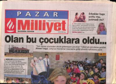 Milliyet Gazetesi Pazar Eki 12 Ekim 2003 - İstanbul Köpeklerinin İngiliz Dostu Robert Smith GZ92128 - 1