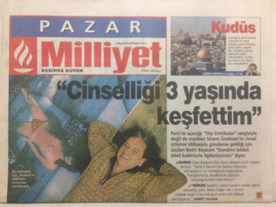 Milliyet Gazetesi Pazar Eki - 14 Nisan 2002 - Mahsun Kırmızıgül Sosyetede, Yazar Demir Özlü Defilede GZ24411 - 1