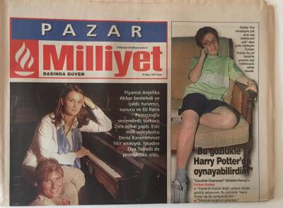 Milliyet Gazetesi Pazar Eki 19 Mayıs 2002 - Beş Kadının Ürettiği Birden Bire Adlı Albüm İçerdiği Tasavvuf Etkisiyle Dikkat Çekiyor GZ20593 - 1