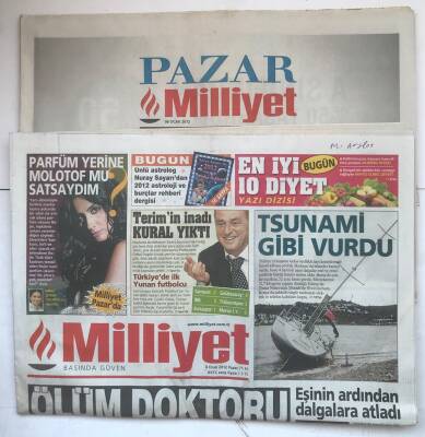 Milliyet Gazetesi Pazar Eki İle 8 Ocak 2012 - Tsunami Gibi Vurdu GZ7385 - 1