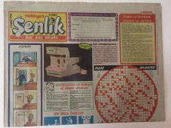 Milliyet Gazetesi Şenlik Eki 4 Şubat 1990 - Gençlik Sanat Ve Kültür Ödülleri Konu İnsan Hakları GZ11124 - 1