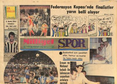 Milliyet Gazetesi Spor Eki - Film Yıldızı Katharine Hepburn Kendini Tenise Verdi GZ127747 - 1