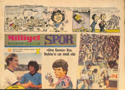 Milliyet Gazetesi Spor Eki - Rummenigge , Maradonadan Üstün Tartışmasını Yeniden Başlattı GZ127752 - 1