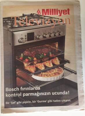 Milliyet Gazetesi Televizyon Eki 11- 17 Mart 2006 - Türkan Şoray İle Söyleşi Yeni Dizisi Cemilenin Çekimlerini Sürdürürken İlk Göz Ağrısı Sinema İçin Veda Sinyalleri Verdi GZ26998 - 1