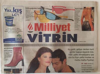 Milliyet Gazetesi Vitrin Eki 2 Aralık 2000 - Alışveriş Çizme Zammı , Bu Kış Paltolar Baş Kaldırdı GZ20587 - 1
