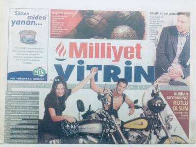 Milliyet Gazetesi Vitrin Eki 3 Mart 2001 - Klasik Erkeklere Yeni Adres GZ42371 - 1
