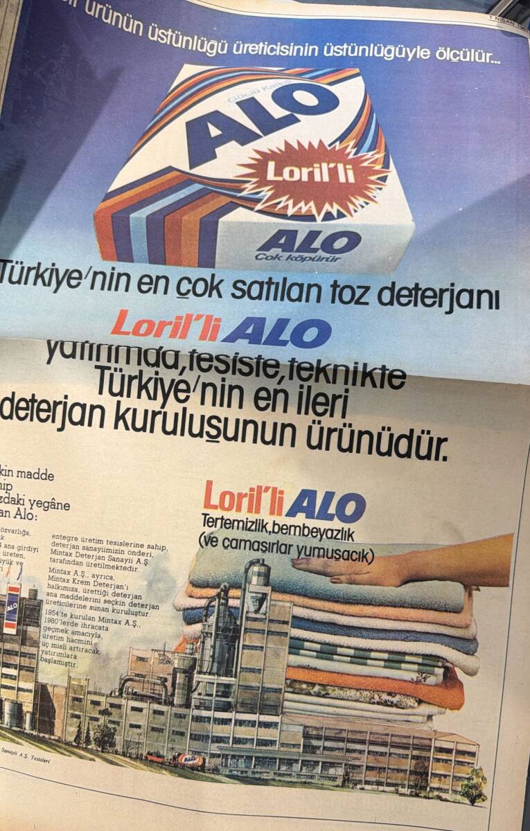 Milliyet Halk Gazetesi 1 Nisan 1981 - Reagan Ölüm Tehlikesini Atlattı - Alo Deterjan Reklam Afişi GZ159186 - 2