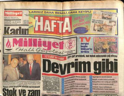 Milliyet Halk Gazetesi 15 Kasım 1991 - İki Gemi Fatih Köprüsü Altında Çarpıştı , Biri Battı , 21 Bin Koyun Öldü GZ76826 - 1