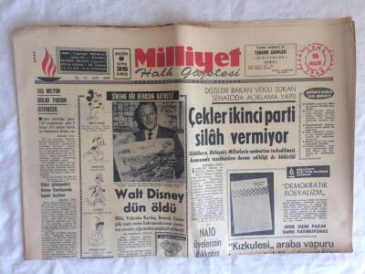 Milliyet Halk Gazetesi 16 Aralık 1966 - Walt Disney Dün Öldü GZ73685 - 1