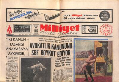 Milliyet Halk Gazetesi 21 Mart 1969 - Beatle John Lennon Japon Sevgilisi İle Cebelitarıkta Evlendi GZ118783 - 1
