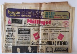 Milliyet Halk Gazetesi 24 Mart 1973 - Dev- Genç Davası Başladı GZ11383 - 1