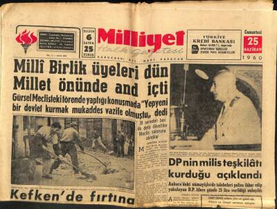 Milliyet Halk Gazetesi 25 Haziran 1960 - Milli Birlik Üyeleri Dün Millet Önünde And İçti GZ79243 - 1