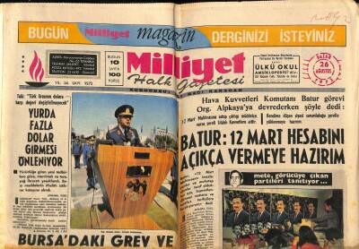 Milliyet Halk Gazetesi 26 Ağustos 1973 - 300 Türk İşten Atılınca 12 Bin İşçi Grev Yaptı GZ76206 - 1