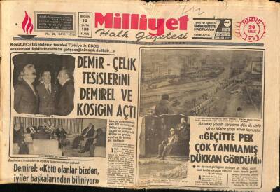 Milliyet Halk Gazetesi 29 Aralık 1975 - Yılbaşı Gecesi TV 02.30a Kadar Özel Yayın Yapacak * Zeki Müren - Ajda Pekkan - Emel Sayın GZ114486 - 1
