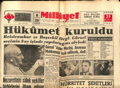 Milliyet Halk Gazetesi 29 Mayıs 1960 - İlim Ve Hukuk Heyeti İlk Tebliği Yayınladı GZ92639 - 1