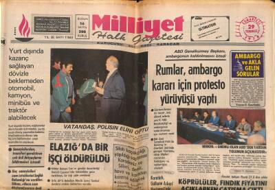 Milliyet Halk Gazetesi 29 Temmuz 1978 - Rumlar , Ambargo Kararı İçin Protesto Yürüyüşü Yaptı GZ118553 - 1