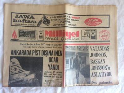 Milliyet Halk Gazetesi 3 Şubat 1969 - Ankarada Pist Dışına İnen Uçak Yandı GZ73643 - 1