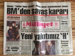 Milliyet Halk Gazetesi 30 Kasım 1990 - Türk Bilim Adamları da Başardı Sudaki Hidrojenden Evlere , Otolara Enerji GZ72858 - 2