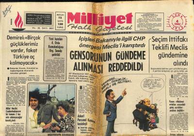 Milliyet Halk Gazetesi 4 Temmuz 1975 - Rita Hayworthun , Türk Sevgilisi Yüzünden Başı Derde Girdi - Askeri Personel Kanunu Kesinleşti GZ121344 - 1