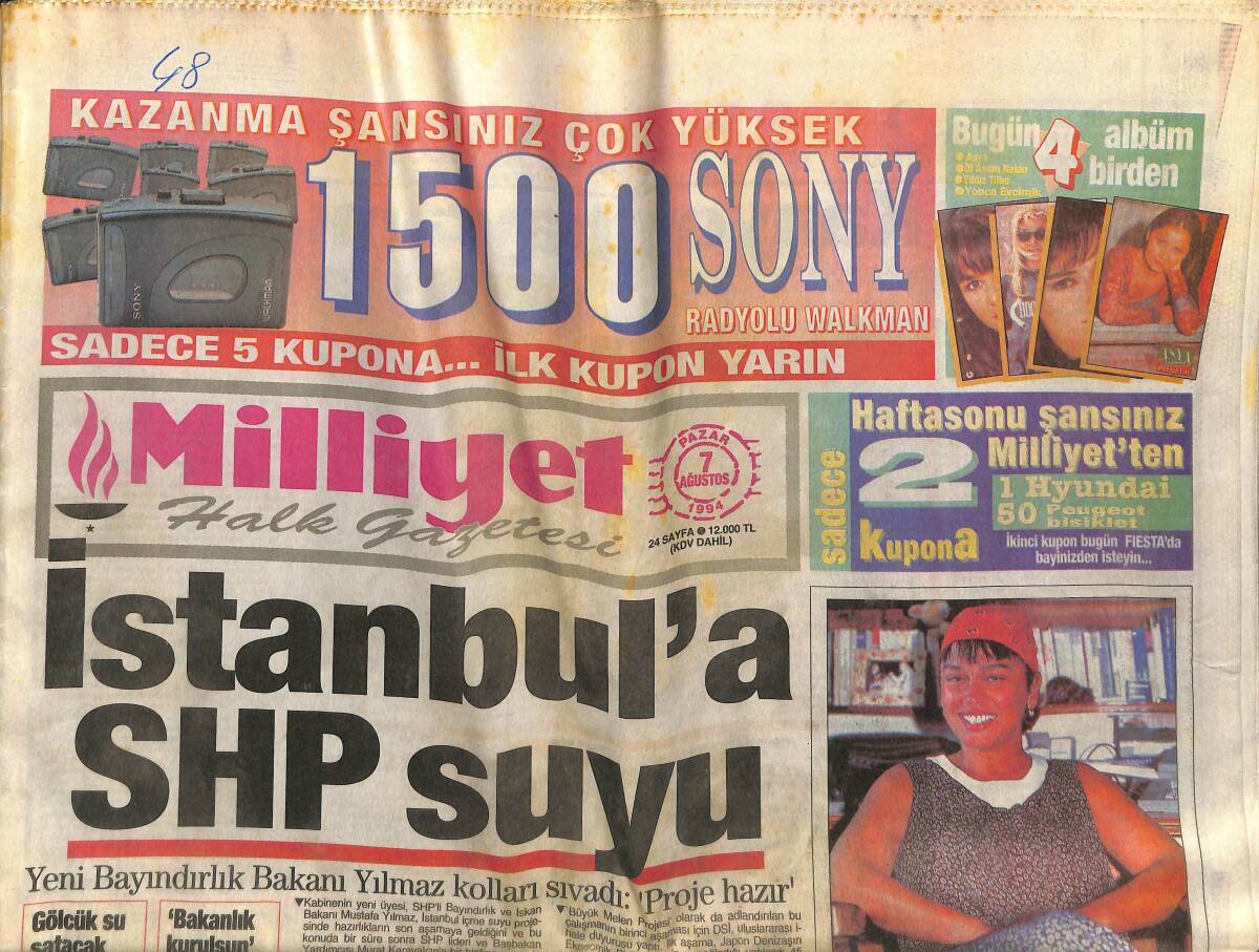 Milliyet Halk Gazetesi 7 Ağustos 1994 - Sezen Aksu , Konserleriyle Yine Seyircisi Karşısında - TÜRKSAT Geri Sayıyor GZ153045 - 1