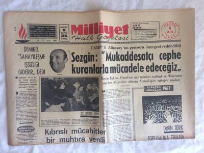 Milliyet Halk Gazetesi 8 Aralık 1966 - 2 Bitnik Beşiktaşa Öyle Bir Eser Kazandırdı Ki... GZ73698 - 1