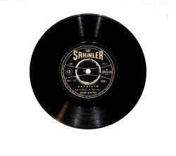 Şükrü Şentürk - Sevemedim Kara Gözlüm / Sevgilim PLAK (10/7.5) PLK24594 - Gökçekoleksiyon