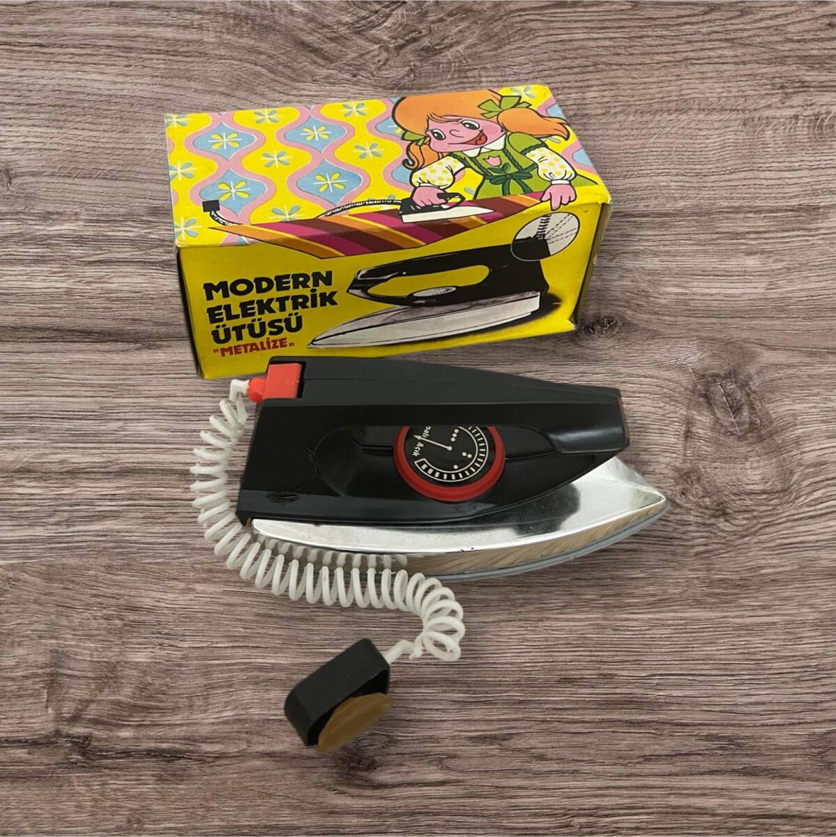 MODERN ELEKTİRİKLİ OYUNCAK ÜTÜ #OYN200 - 3