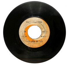Mualla Mukadder – Yaşlı Gözlerimde & Yemin Ettim Bir Kere Plak (10/6) PLK26823 - 2