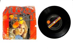 Muazzez Abacı – Açılan Bir Gül Gibi & Geceler 45′lik Plak (10/7) PLK27449 - 1