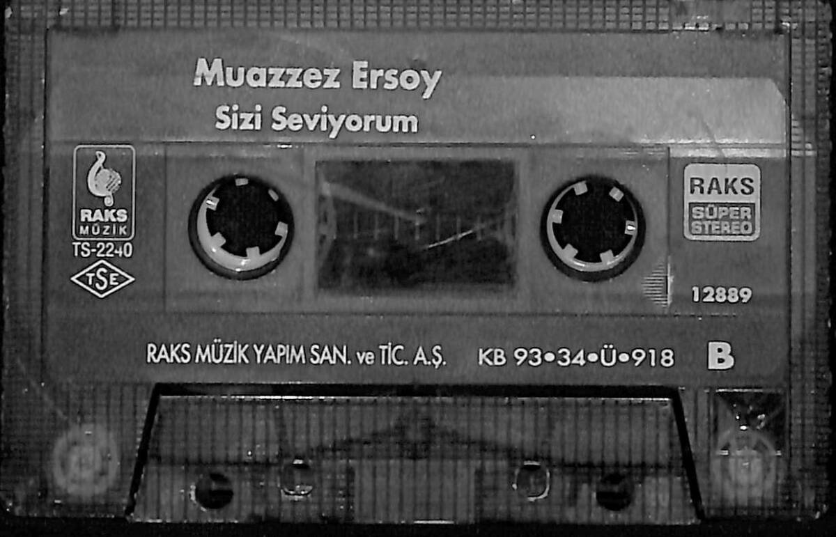 Muazzez Ersoy - Sizi Seviyorum Kaset (Bordo Bandrol - İkinci El) KST27728 - 2